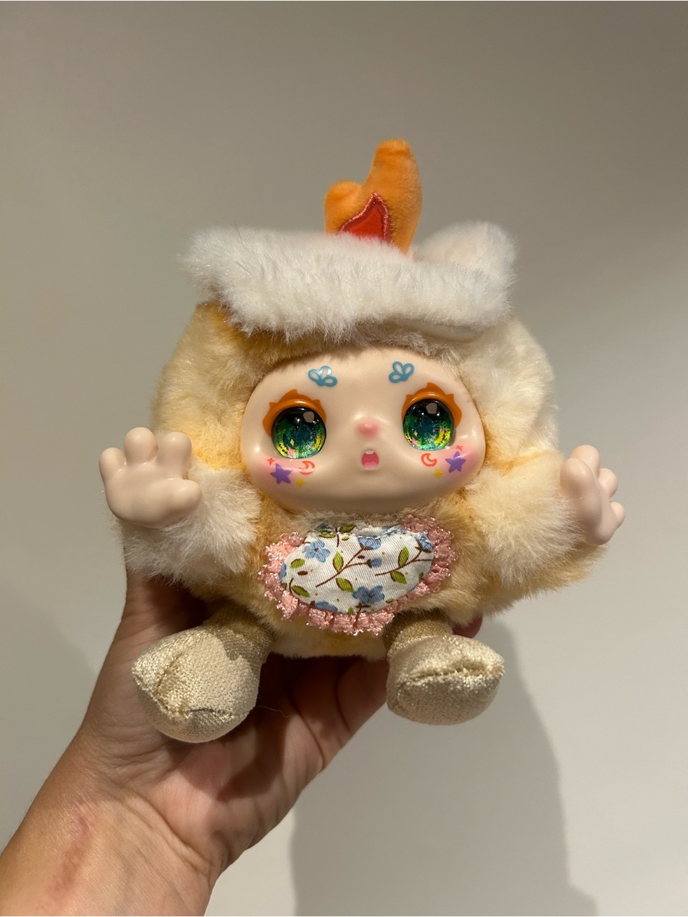 Calembou Kimmon Warm Moment Series Rare Plush - Flame Candle 6”